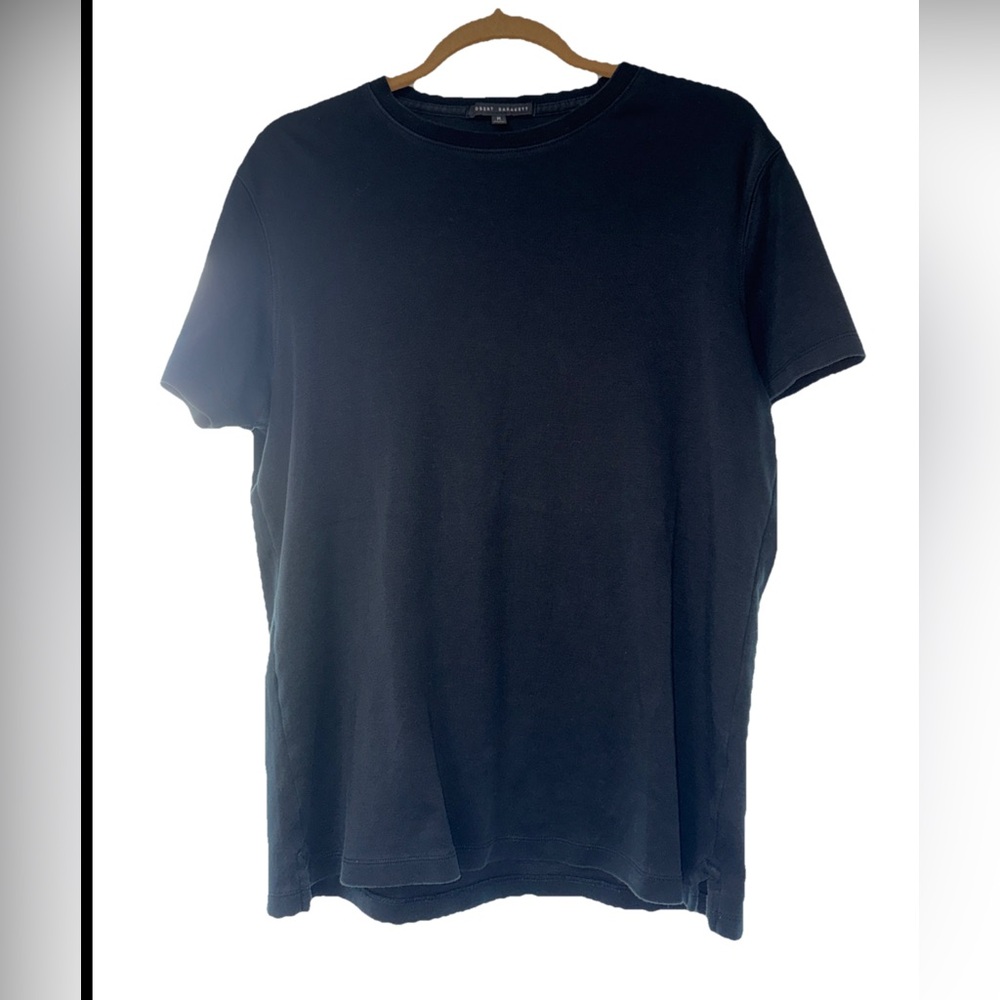 Robert Barakett Classic Black Men's T-Shirt.Size L. 100% cotton Pima